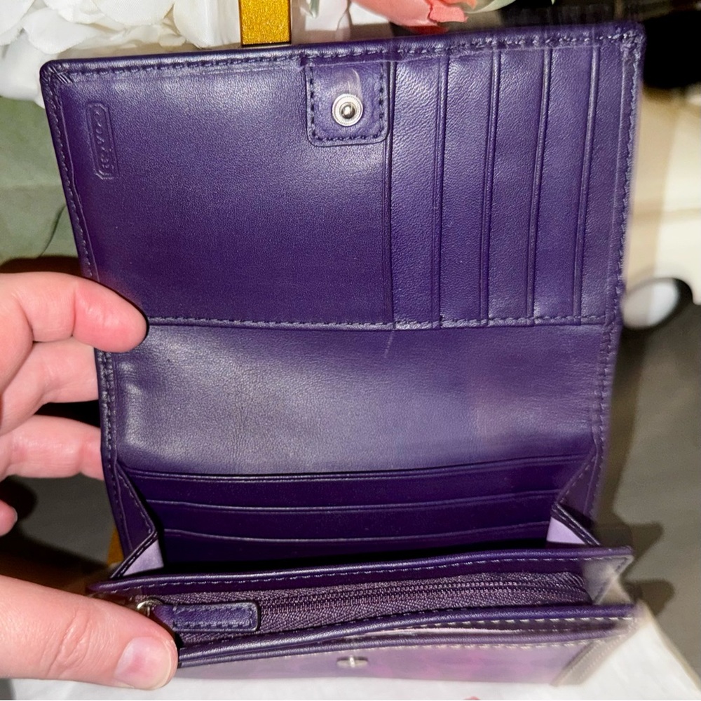 Coach Chelsea BiFold Wallet Signature purple & Gray & dustbag - NWOT - Picture 11 of 16
